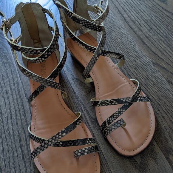 Sandals - Picture 3 of 4